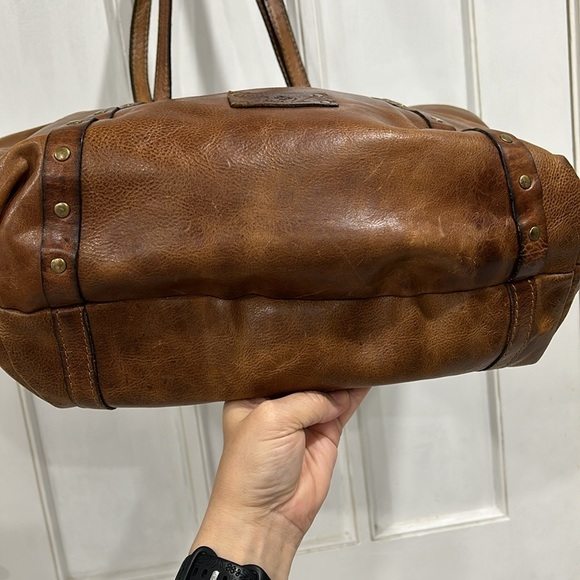 Patricia Nash Benvenuto Heritage Distressed Leather Large Tan Cognac Brown Tote - Picture 7 of 14